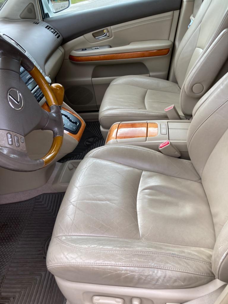 2004 Lexus RX - $5,200