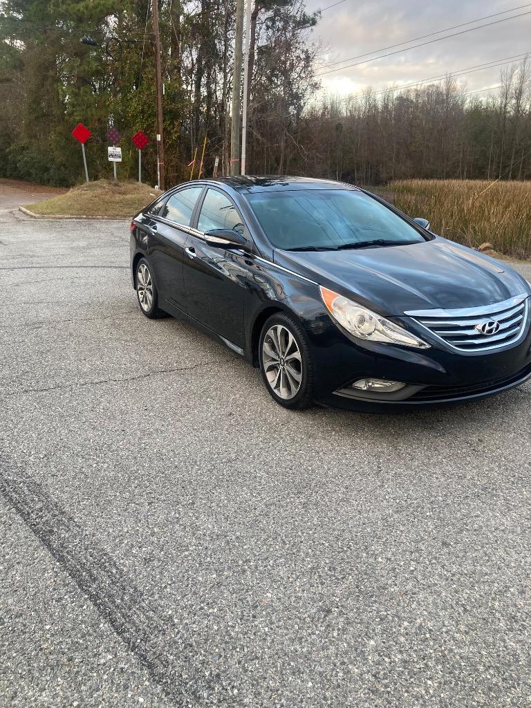 2014 Hyundai Sonata - $5,700
