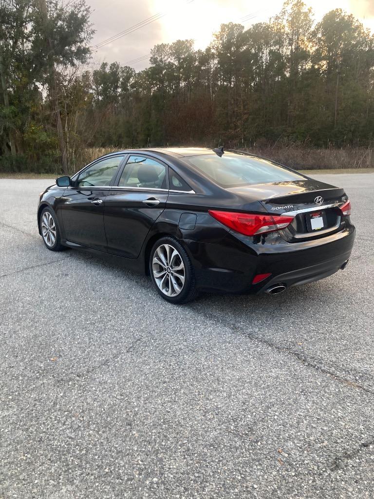2014 Hyundai Sonata - $5,700