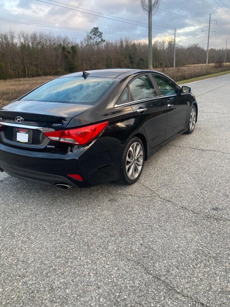 2014 Hyundai Sonata - $5,700