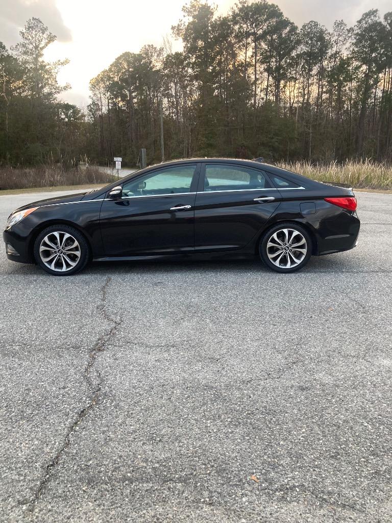 2014 Hyundai Sonata - $5,700
