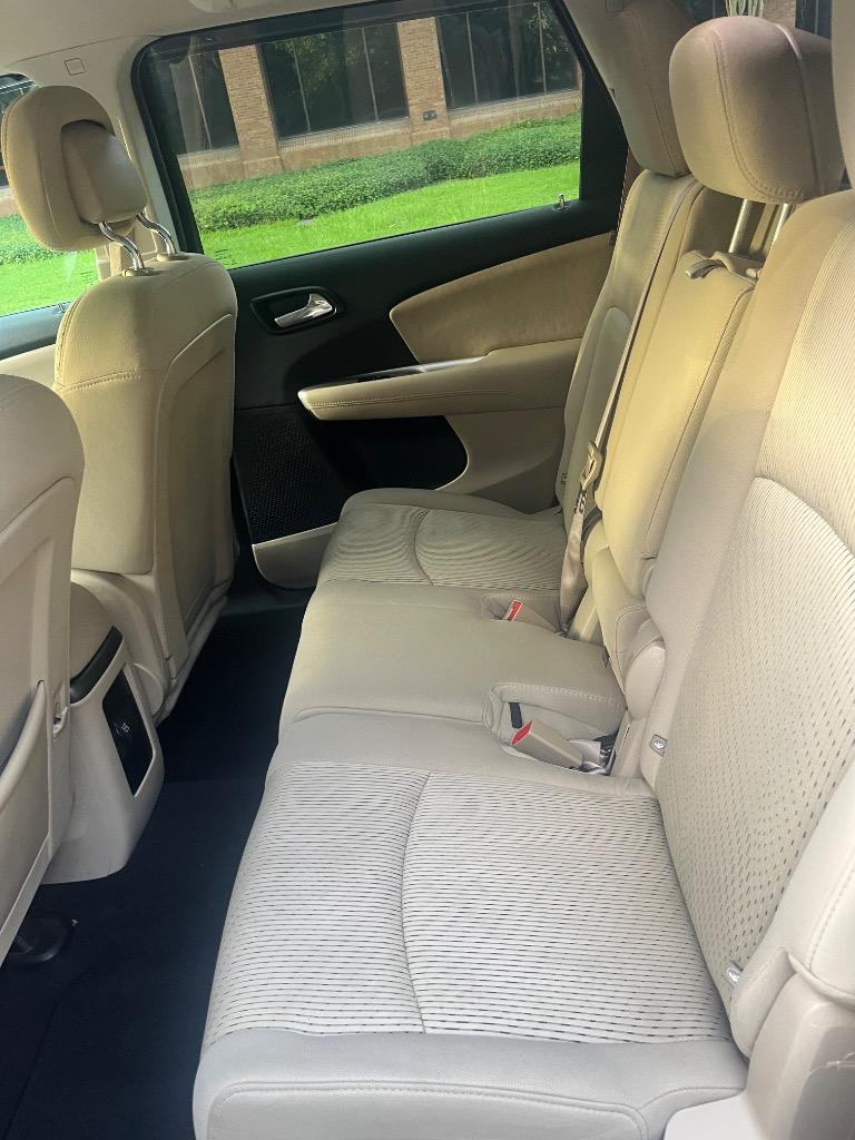 2013 Dodge Journey - $4,000