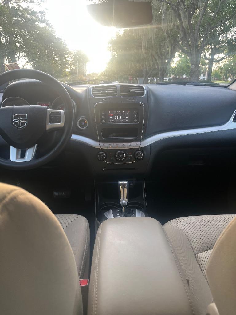 2013 Dodge Journey - $4,000