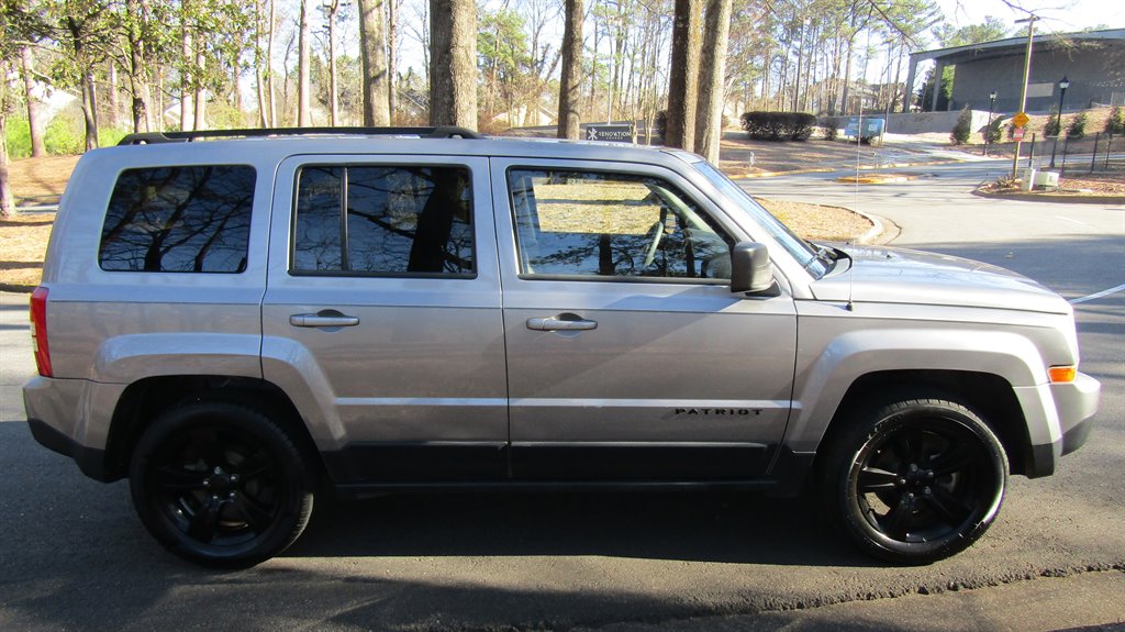 2015 Jeep Patriot Sport photo