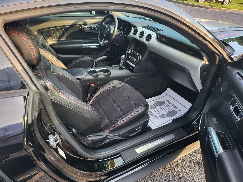 2017 Ford Mustang - $47,995