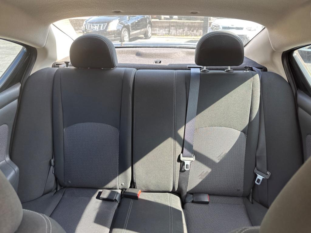 2016 Nissan Versa S photo