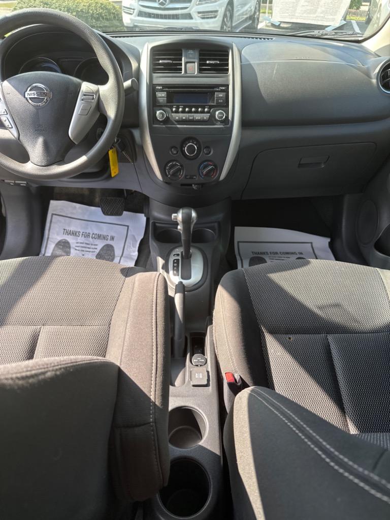 2016 Nissan Versa S photo