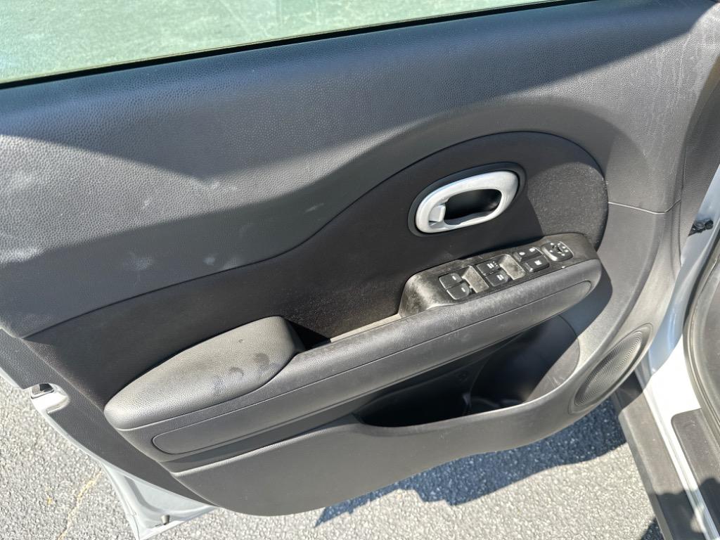 2016 Kia Soul - $13,695