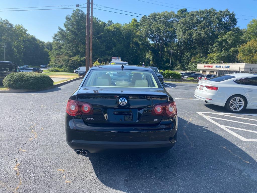2010 Volkswagen Jetta - $8,995
