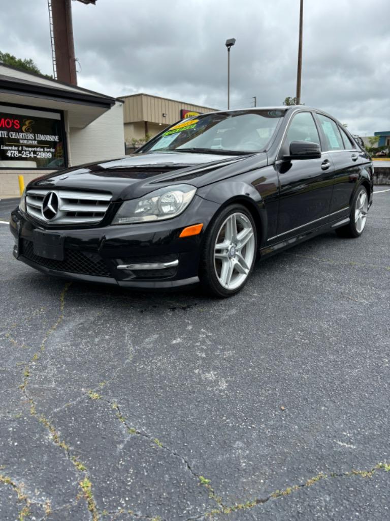 2013 Mercedes-Benz C-Class C300 4MATIC Luxury photo