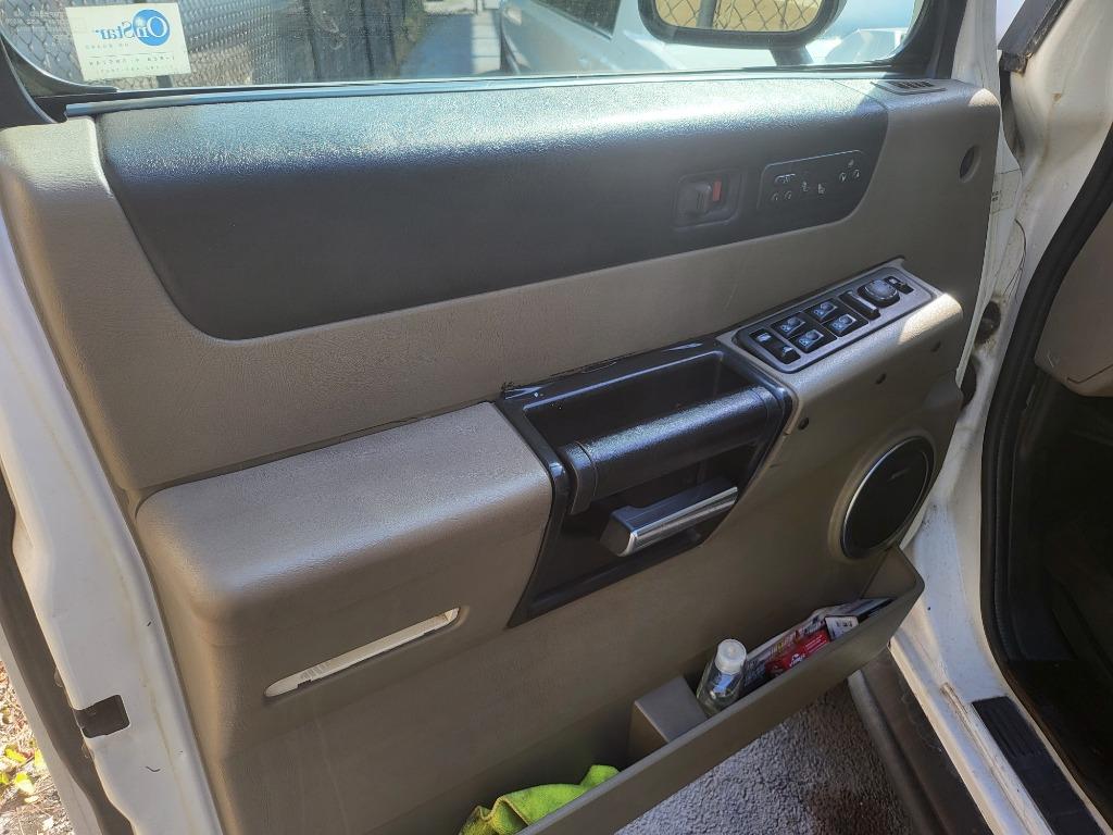 2005 HUMMER H2 - $27,995