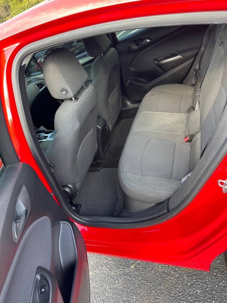 2016 Chevrolet Cruze - $11,495