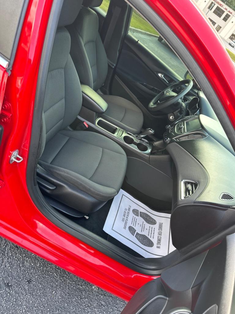 2016 Chevrolet Cruze - $11,495