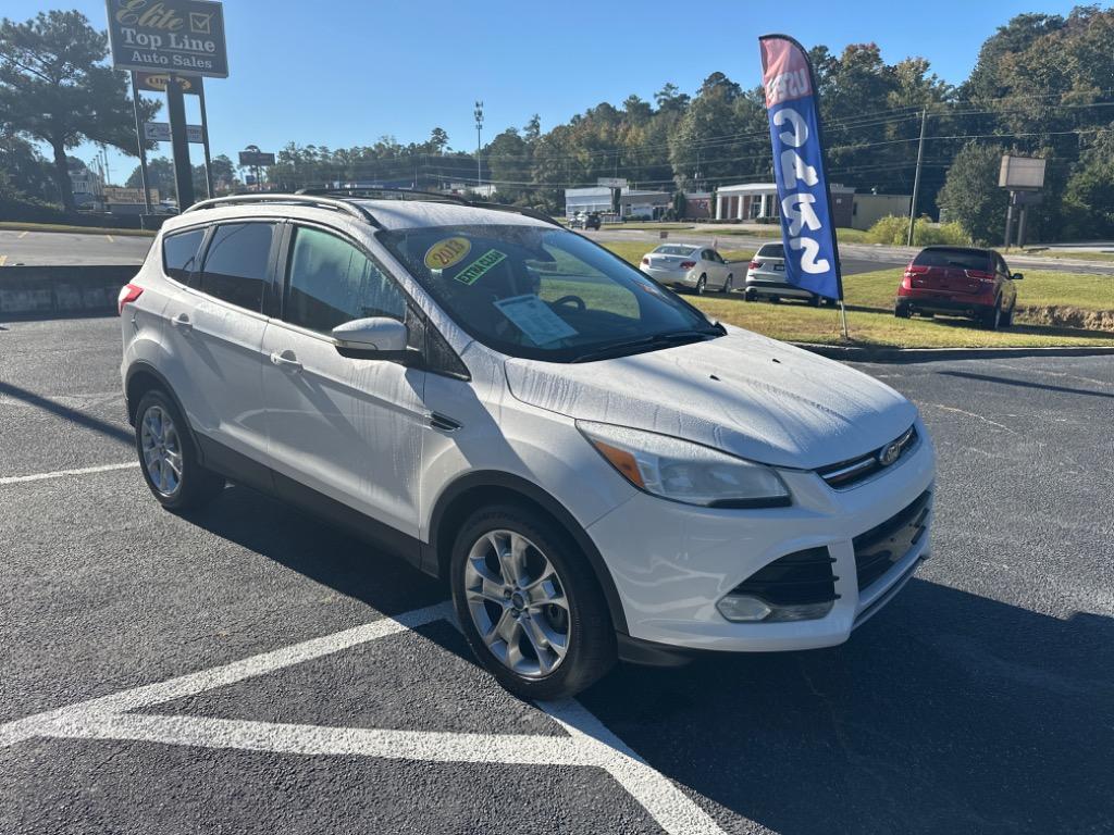 2013 Ford Escape - $9,995