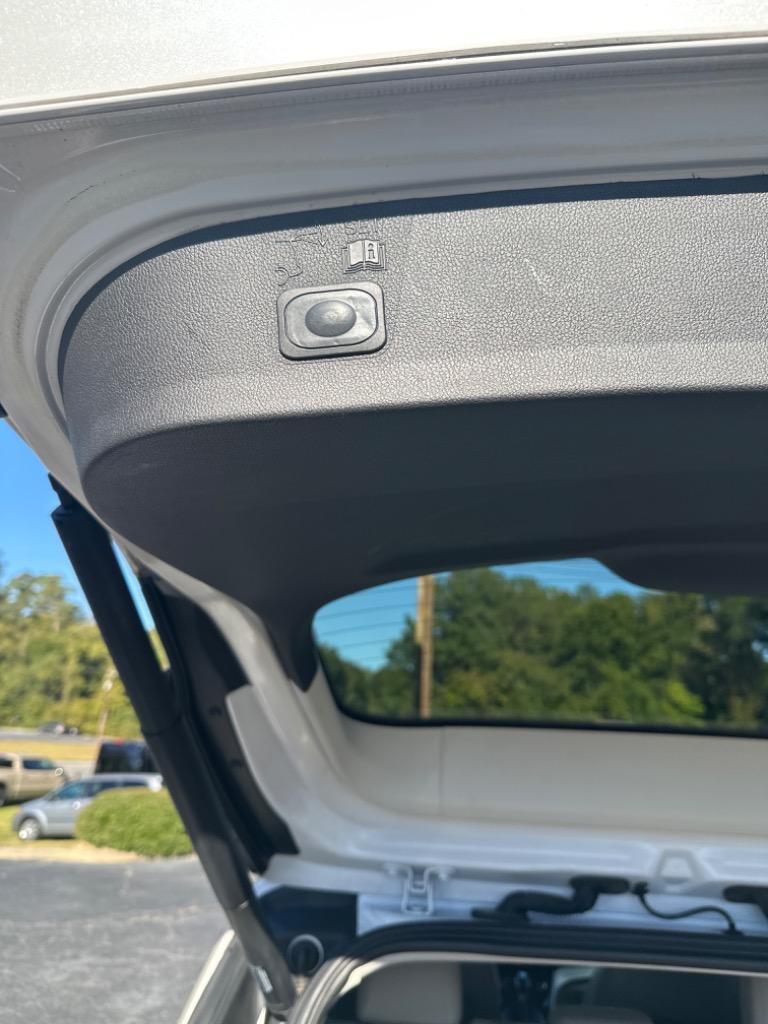 2013 Ford Escape - $9,995