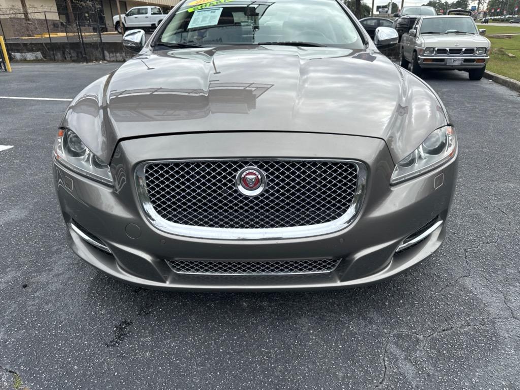 2011 Jaguar XJL Supercharged photo