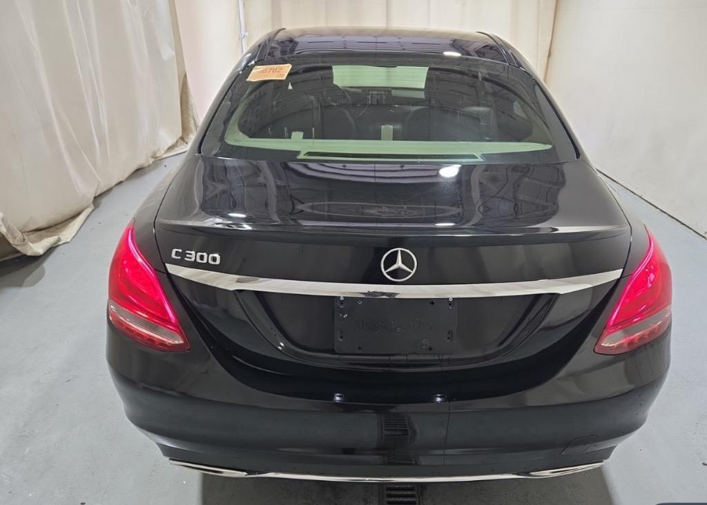 2016 Mercedes-Benz C-Class - $14,995