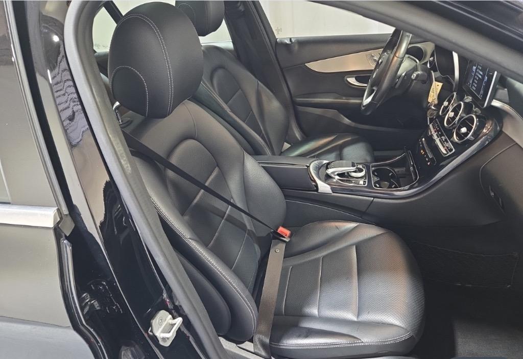 2016 Mercedes-Benz C-Class - $14,995