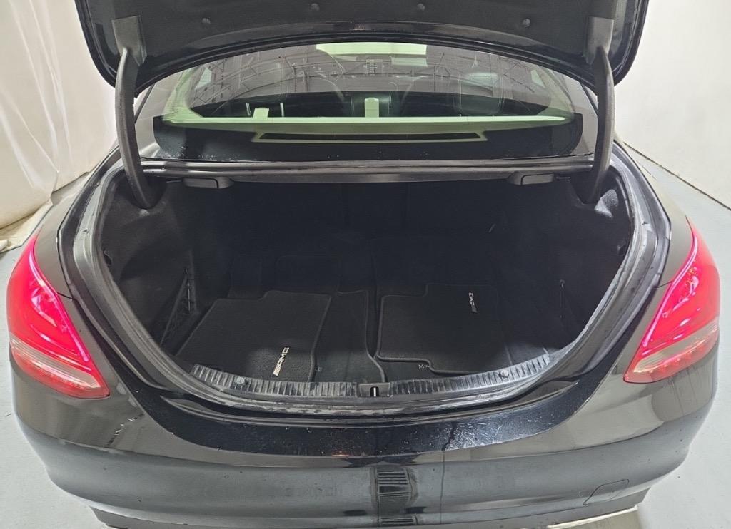 2016 Mercedes-Benz C-Class - $14,995