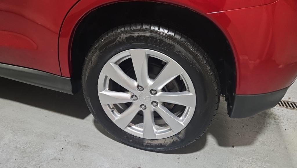 2015 Mitsubishi Outlander - $8,995