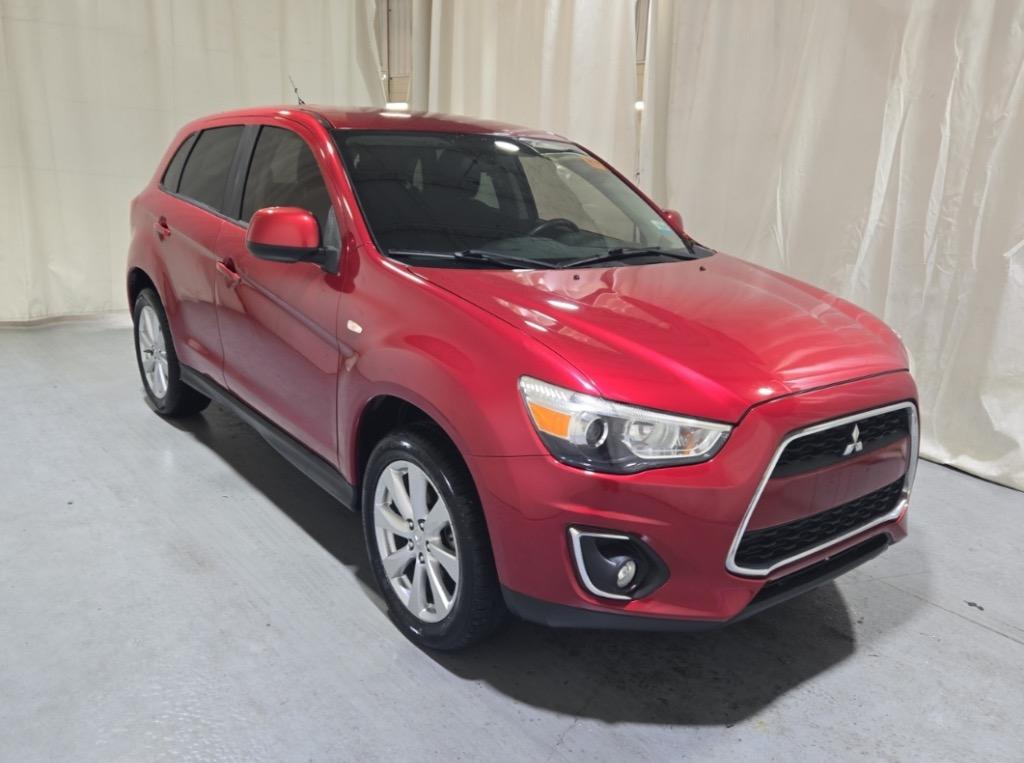 2015 Mitsubishi Outlander - $8,995