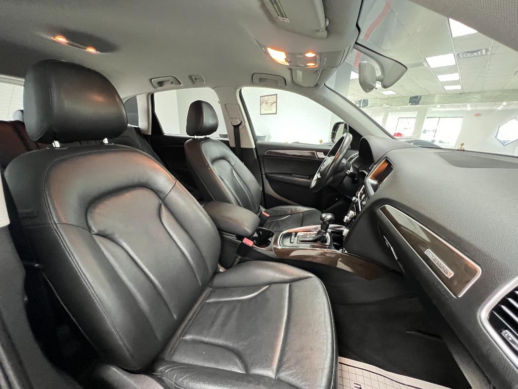 2014 Audi Q5 2.0T quattro Premium photo