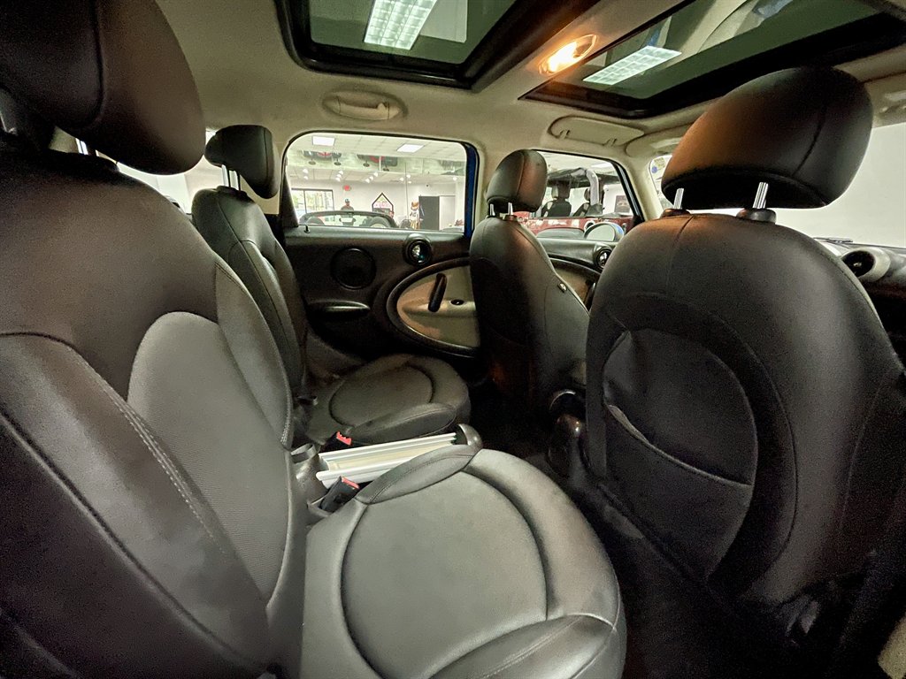 2012 MINI RDX S photo