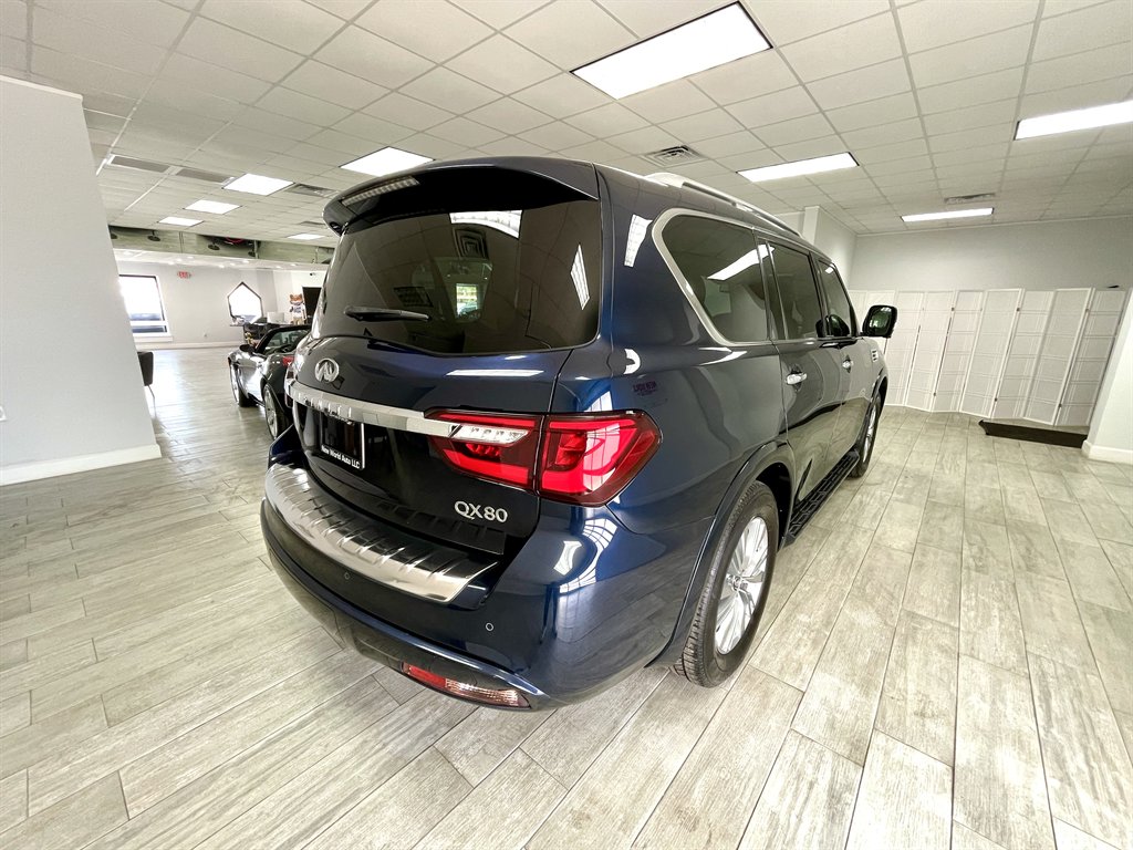 2018 Infiniti QX80 photo