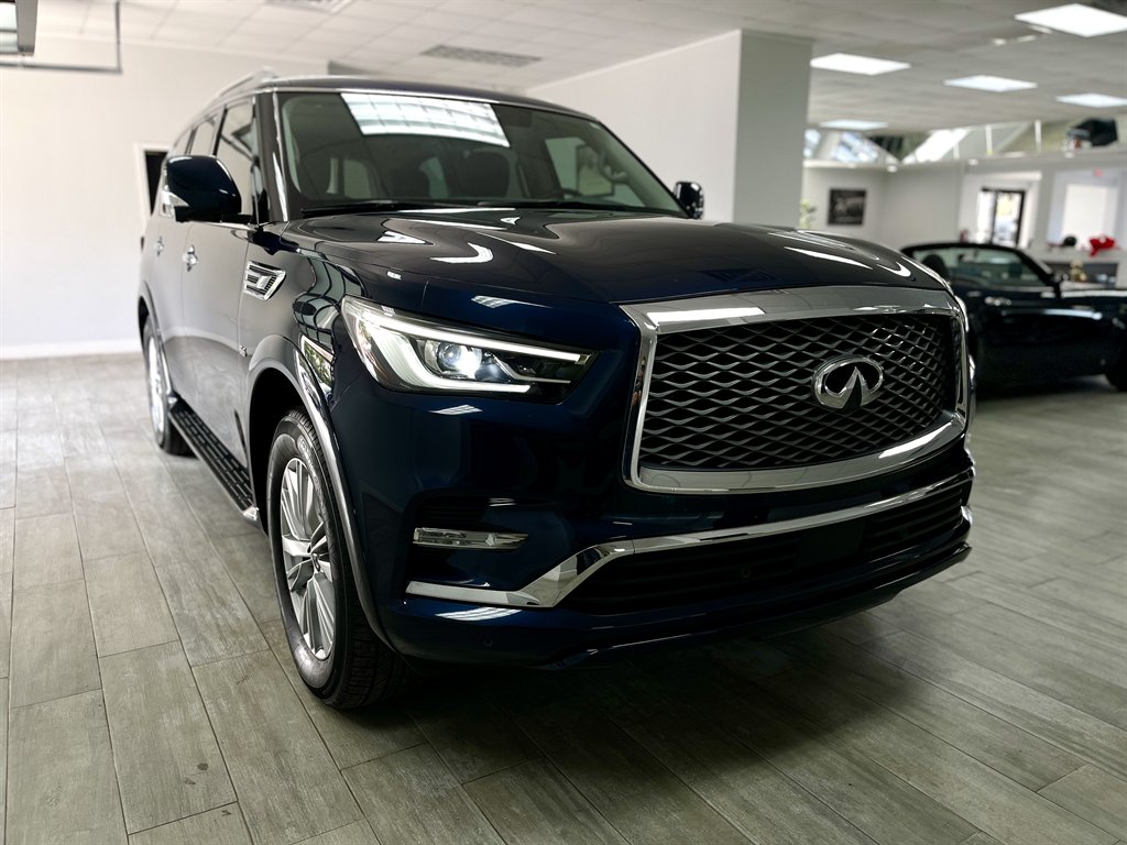 2018 Infiniti QX80 photo
