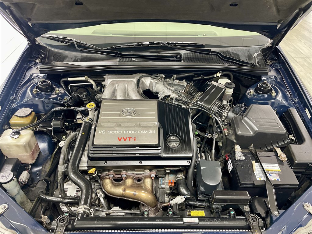 2003 Toyota Avalon XL photo