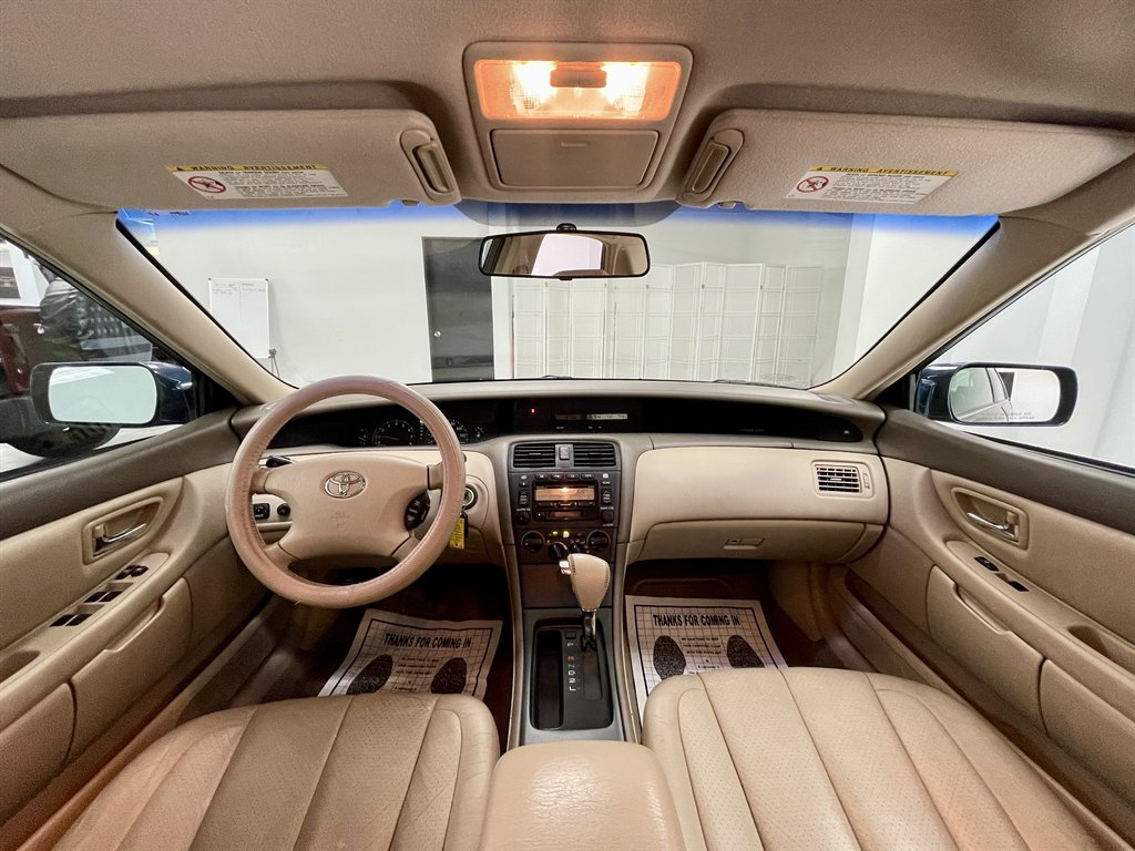 2003 Toyota Avalon XL photo