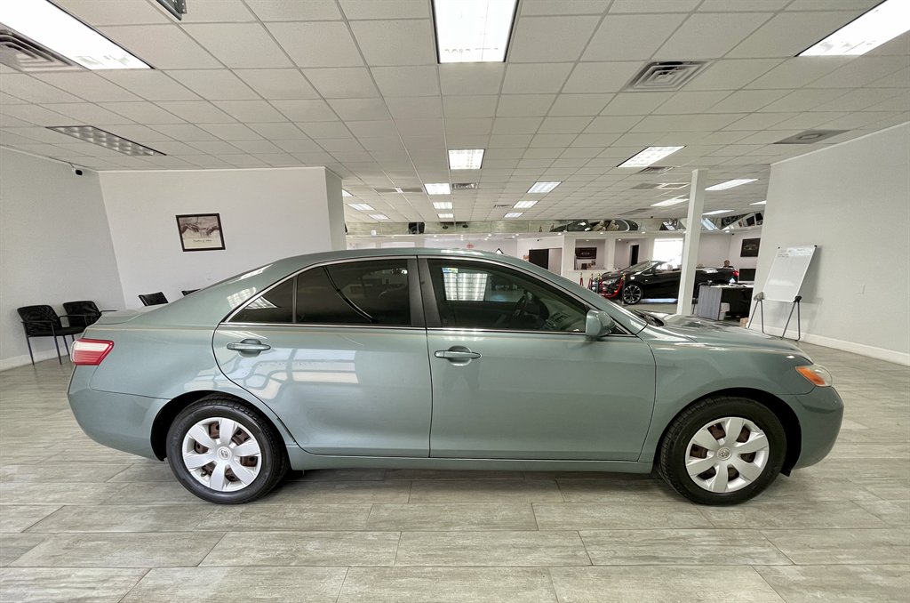2007 Toyota Camry CE photo