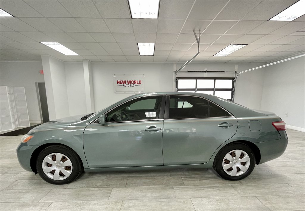 2007 Toyota Camry CE photo