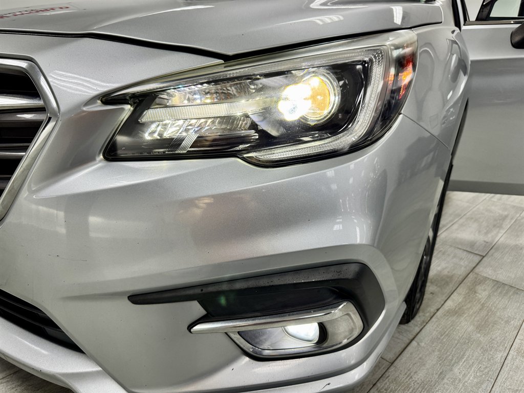 2018 Subaru Legacy Limited photo