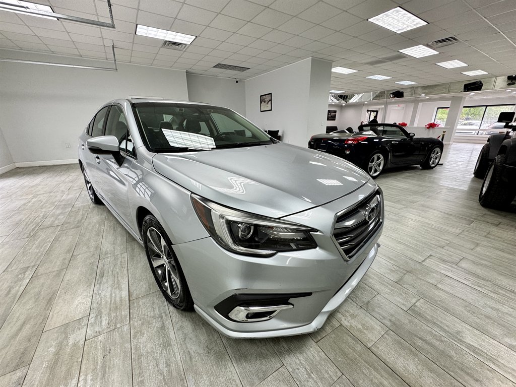 2018 Subaru Legacy Limited photo