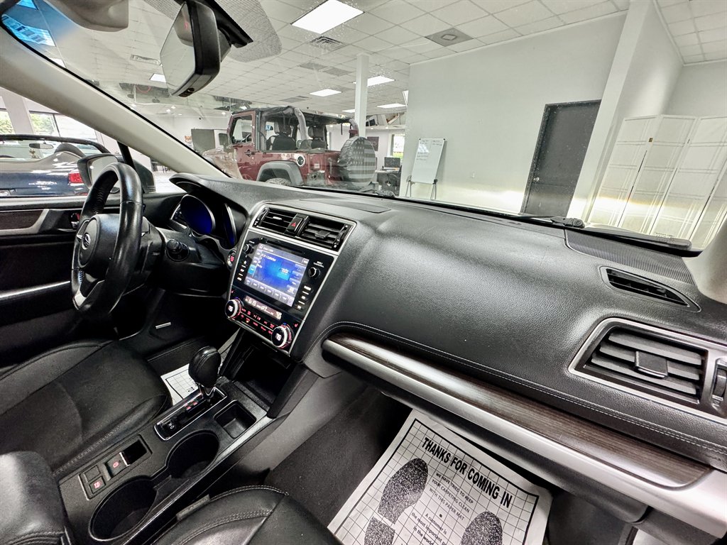 2018 Subaru Legacy Limited photo