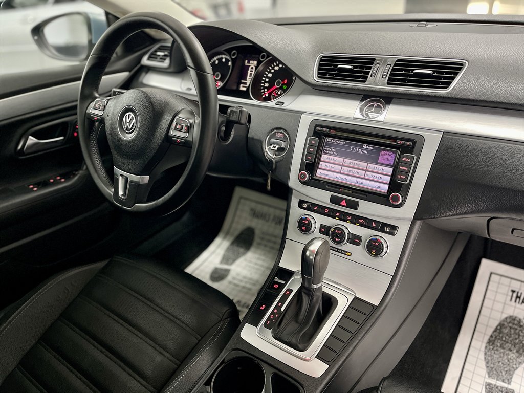 2013 Volkswagen CC Sport photo