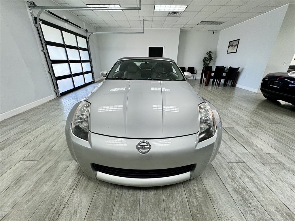 2004 Nissan 350Z Enthusiast photo