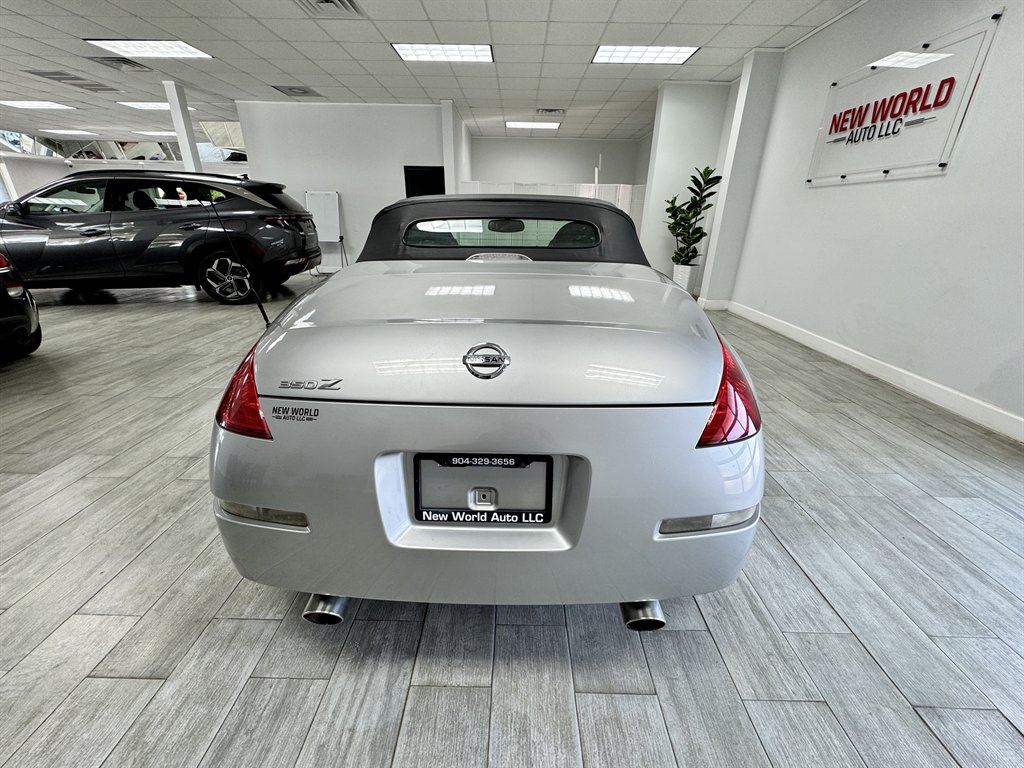 2004 Nissan 350Z Enthusiast photo