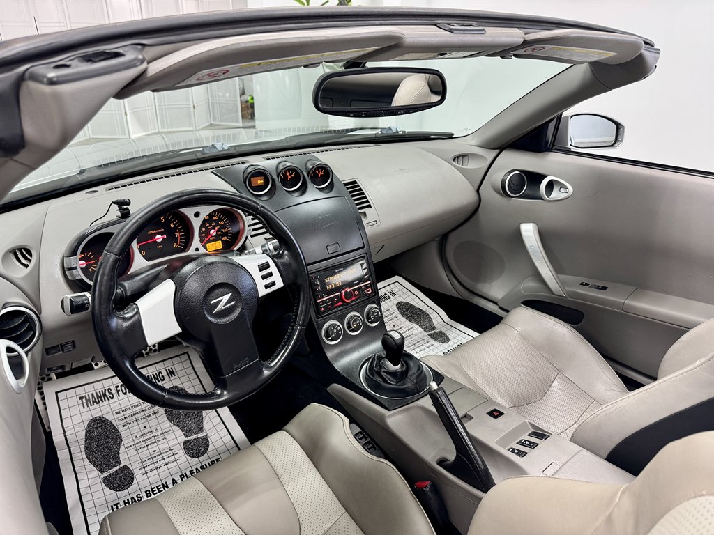 2004 Nissan 350Z Enthusiast photo