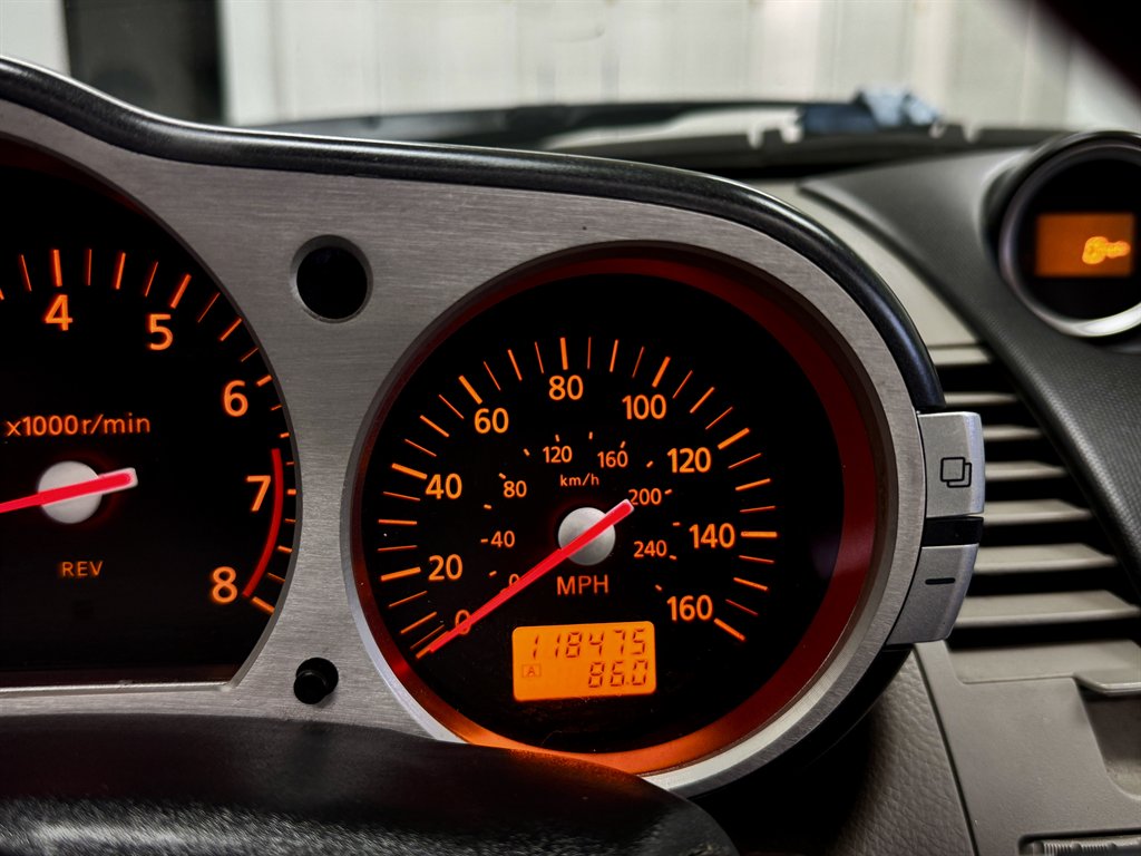 2004 Nissan 350Z Enthusiast photo