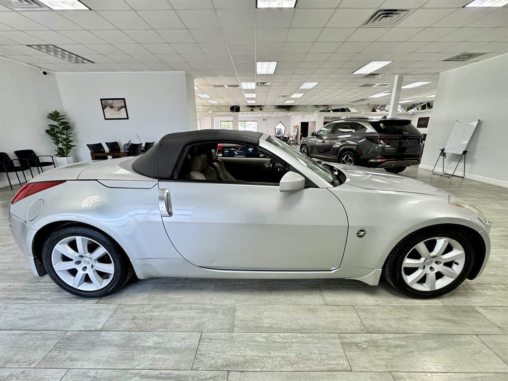 2004 Nissan 350Z Enthusiast photo