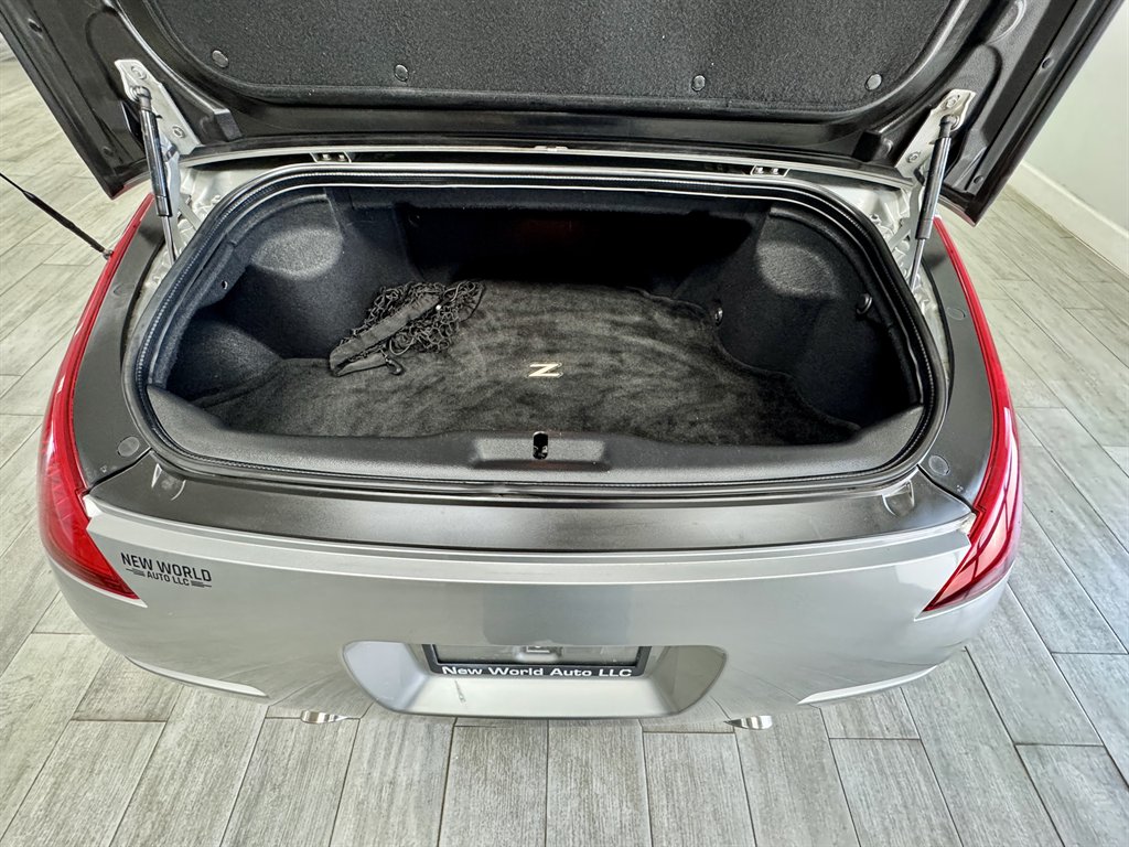 2004 Nissan 350Z Enthusiast photo