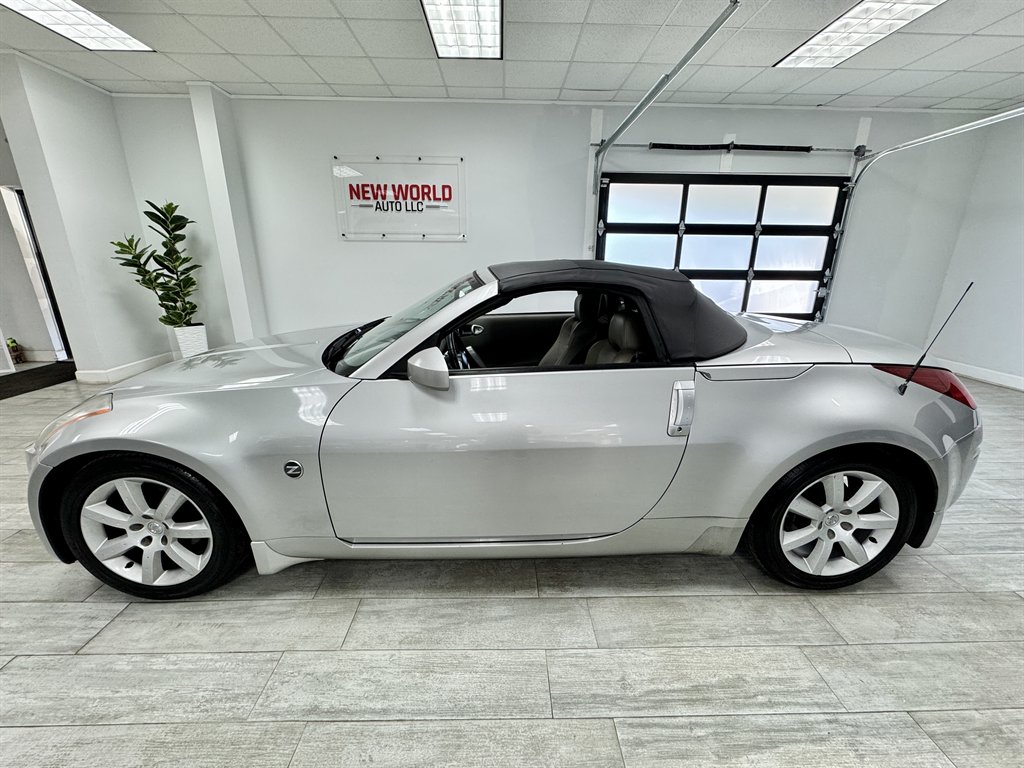 2004 Nissan 350Z Enthusiast photo
