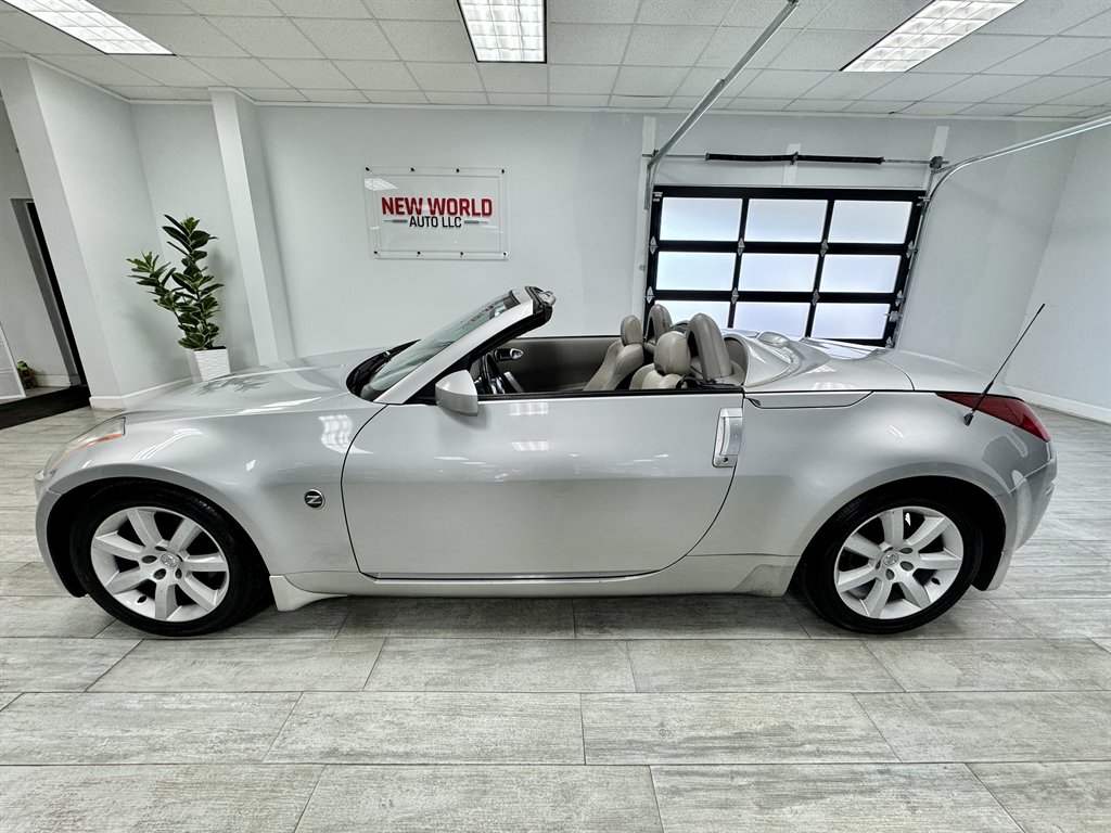 2004 Nissan 350Z Enthusiast photo