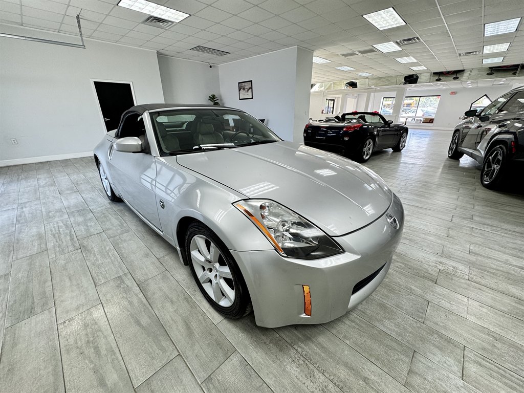 2004 Nissan 350Z Enthusiast photo