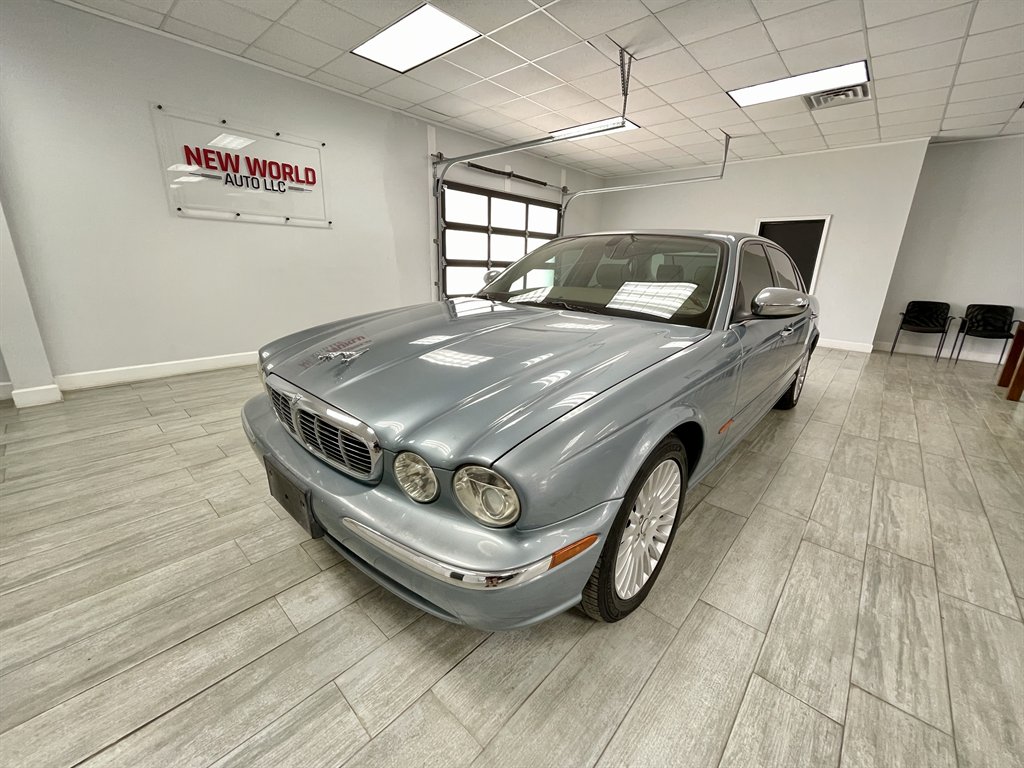 2005 Jaguar XJ-Series Vanden Plas photo