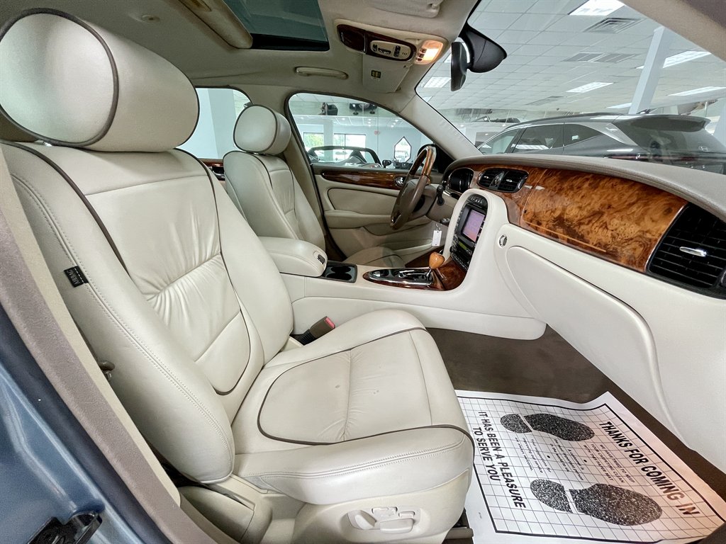 2005 Jaguar XJ-Series Vanden Plas photo