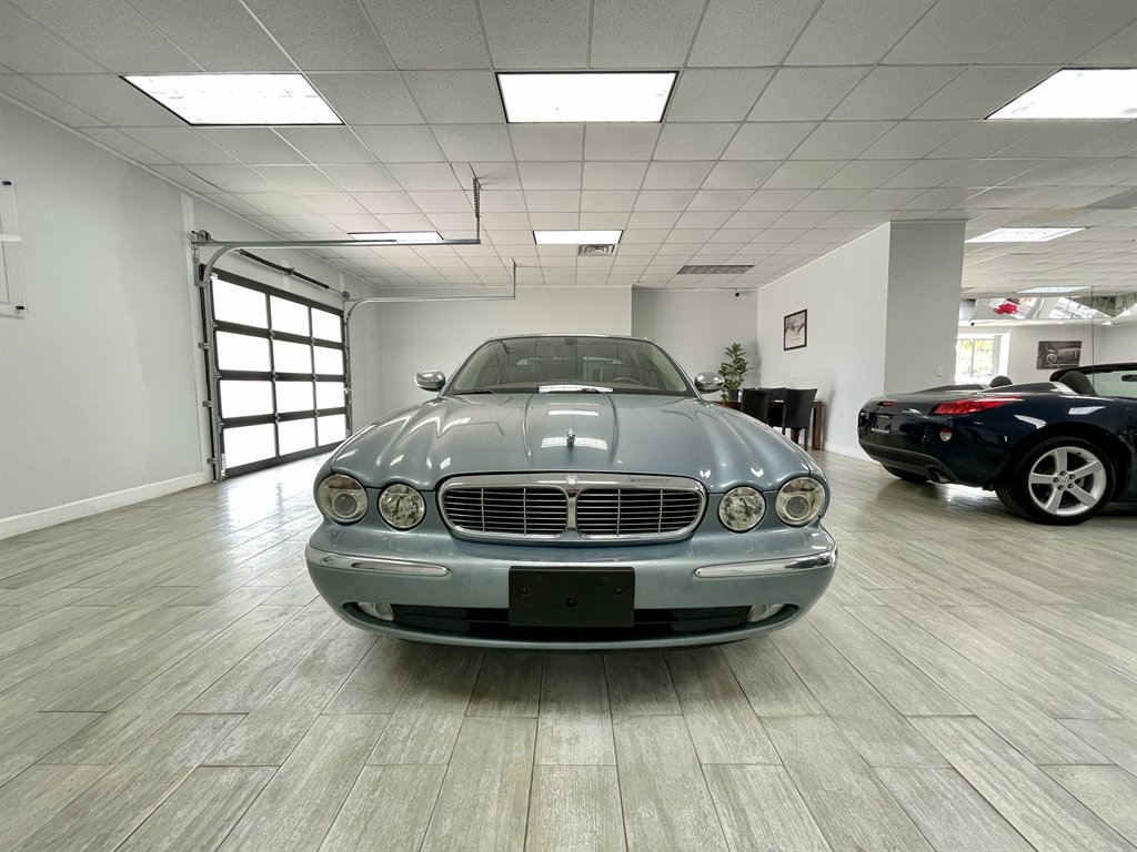 2005 Jaguar XJ-Series Vanden Plas photo