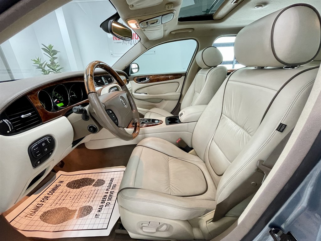 2005 Jaguar XJ-Series Vanden Plas photo